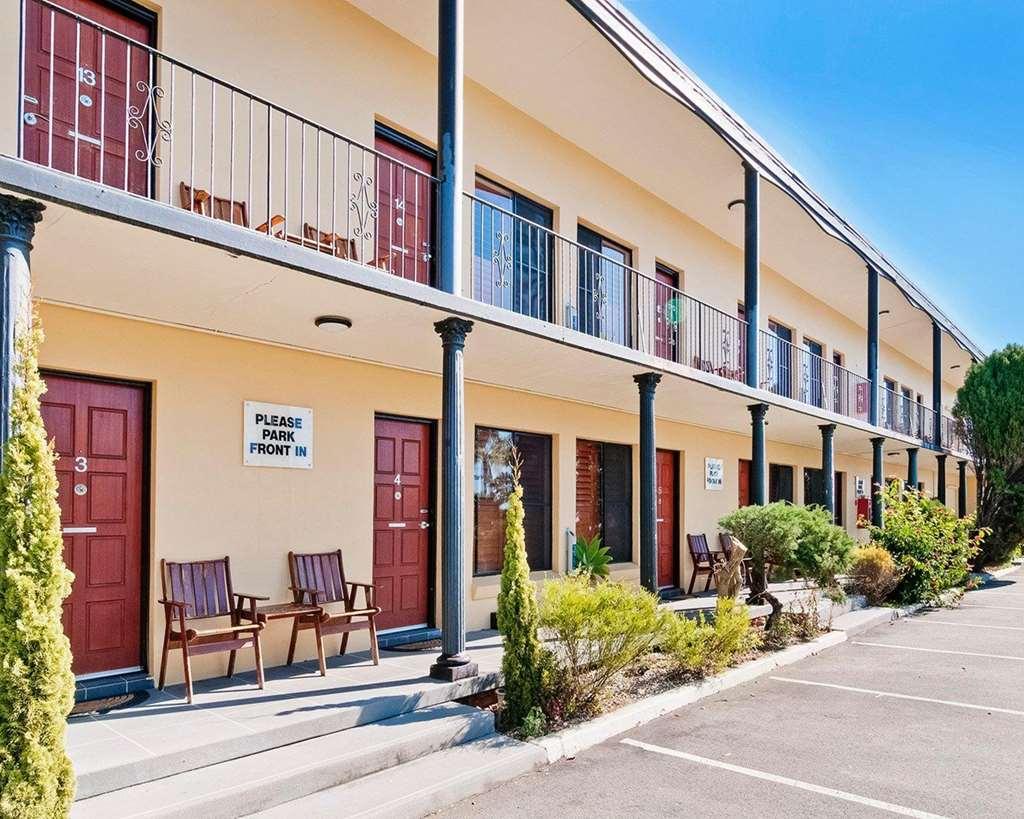 Country Plaza Motel Taree Extérieur photo