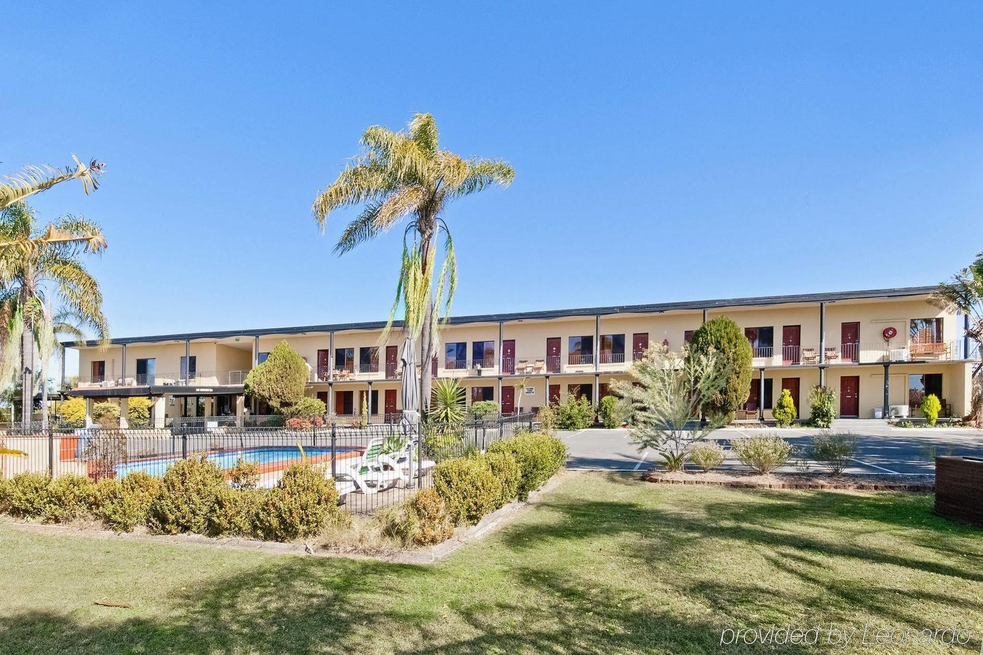 Country Plaza Motel Taree Extérieur photo
